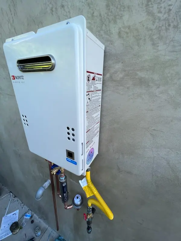 Tankless water heater installation for Moneys Corner homes